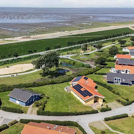 Near North Sea Dike Tatil Evi *